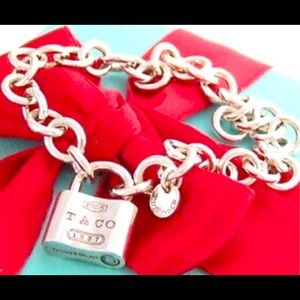 Return to Tiffany bracelet